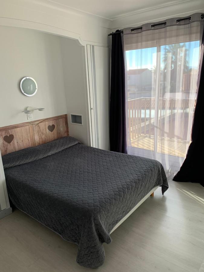 Hôtel le Canetois Canet-en-Roussillon Exterior foto